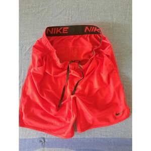 Nike Dri-FIT Mens Mesh Athletic Shorts Red Black Logo Stretch Waistband Size M